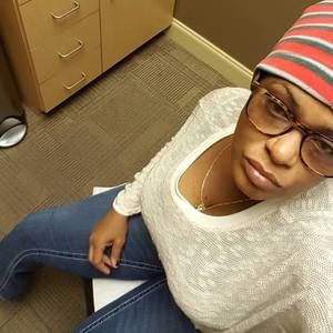 Meet your Posher, Marissa